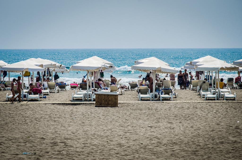 Htp Velika Plaza Ulcinj 호텔 객실 사진