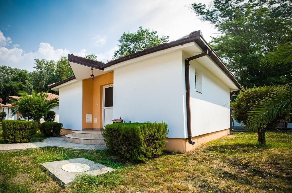 Htp Velika Plaza Ulcinj 호텔 객실 사진